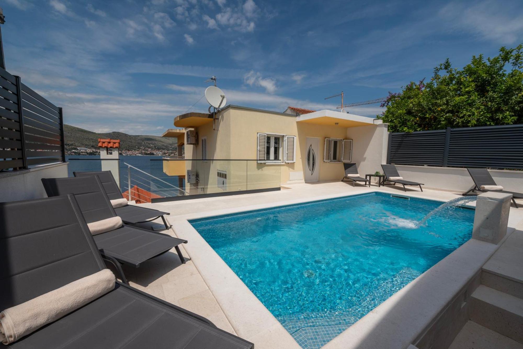 Lavanda Residence With Heated Pool Trogir Split Donji Okrug  Exterior foto